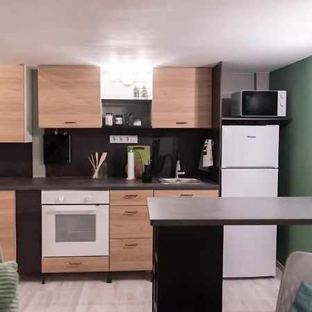 Central Stay Gozsdu Budapeste Exterior foto